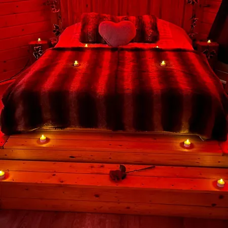Kota Lovers Nest *